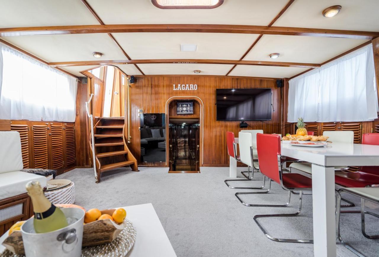 Spacious Yacht Hotel Barcelona City Center 5 Cabins Экстерьер фото